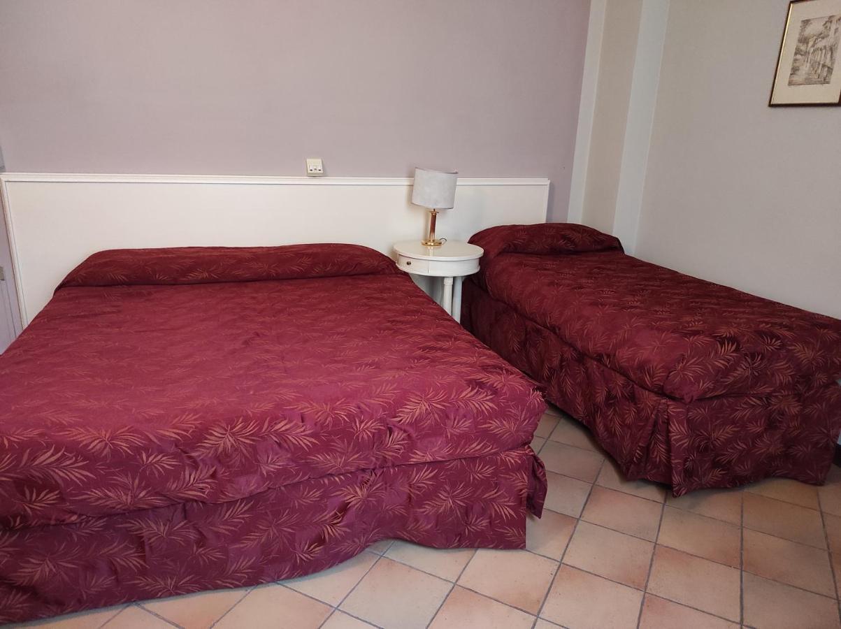 Hotel Le Mura Φολίνιο Εξωτερικό φωτογραφία