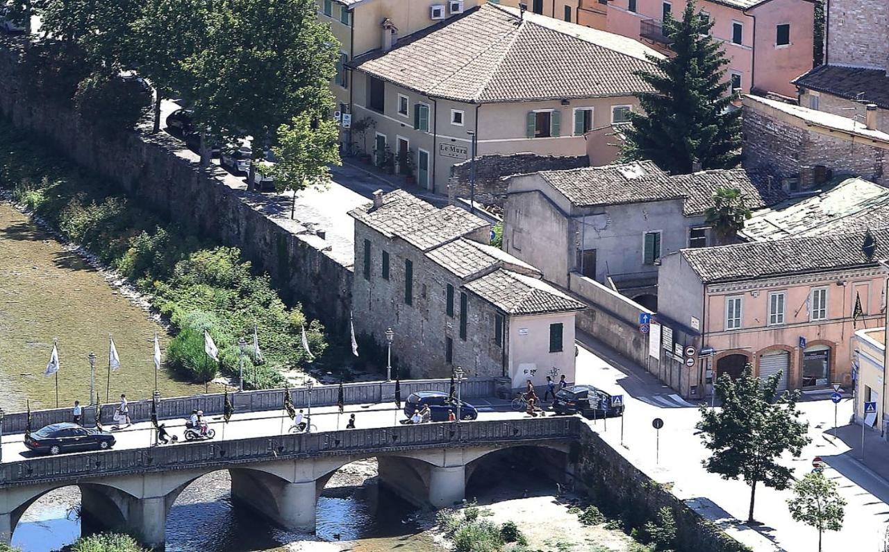 Hotel Le Mura Φολίνιο Εξωτερικό φωτογραφία