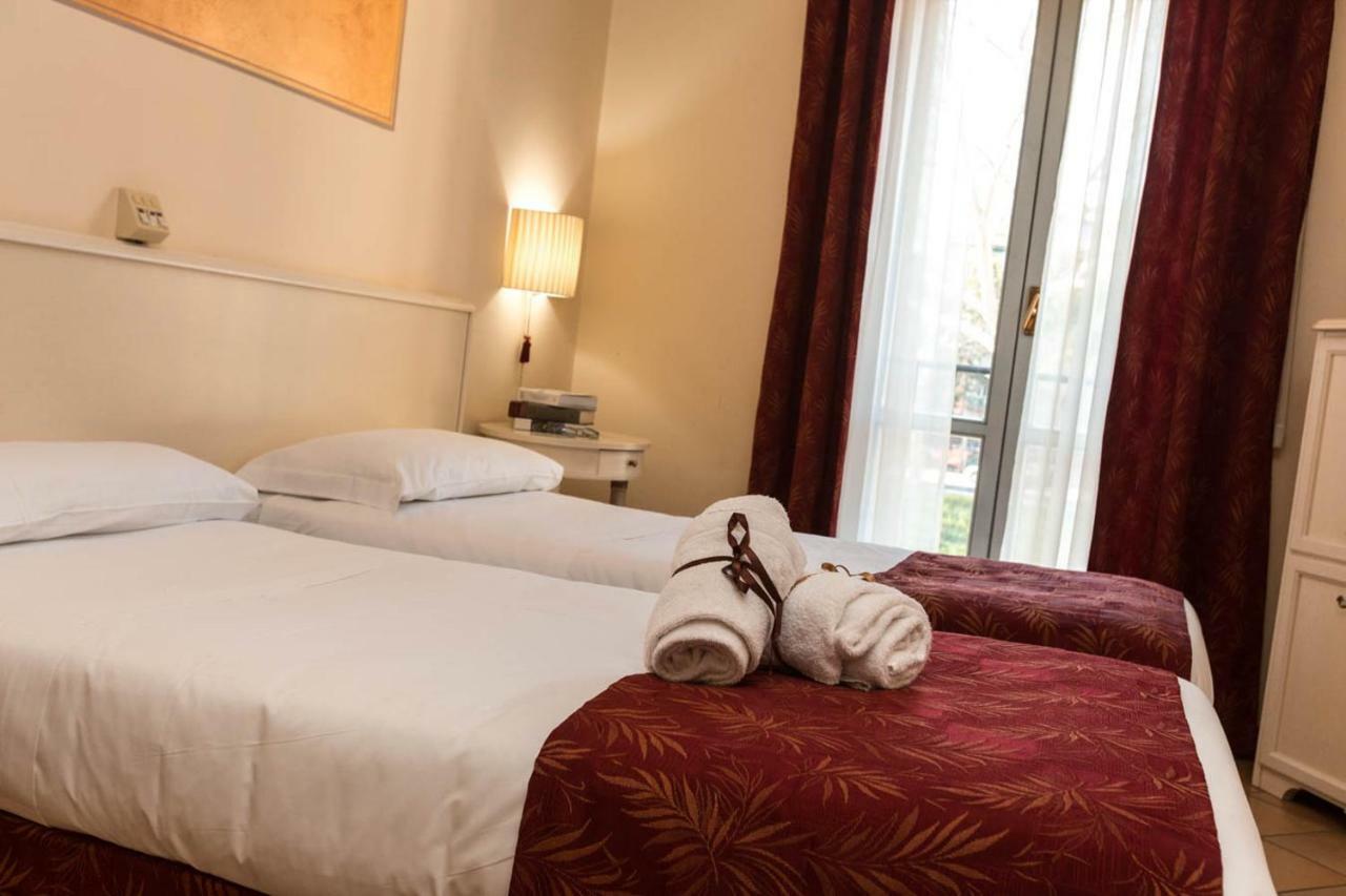 Hotel Le Mura Φολίνιο Εξωτερικό φωτογραφία
