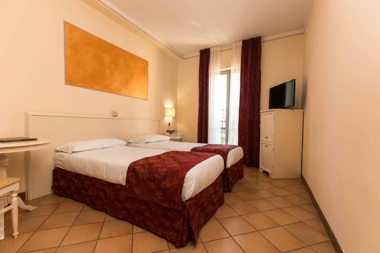 Hotel Le Mura Φολίνιο Εξωτερικό φωτογραφία